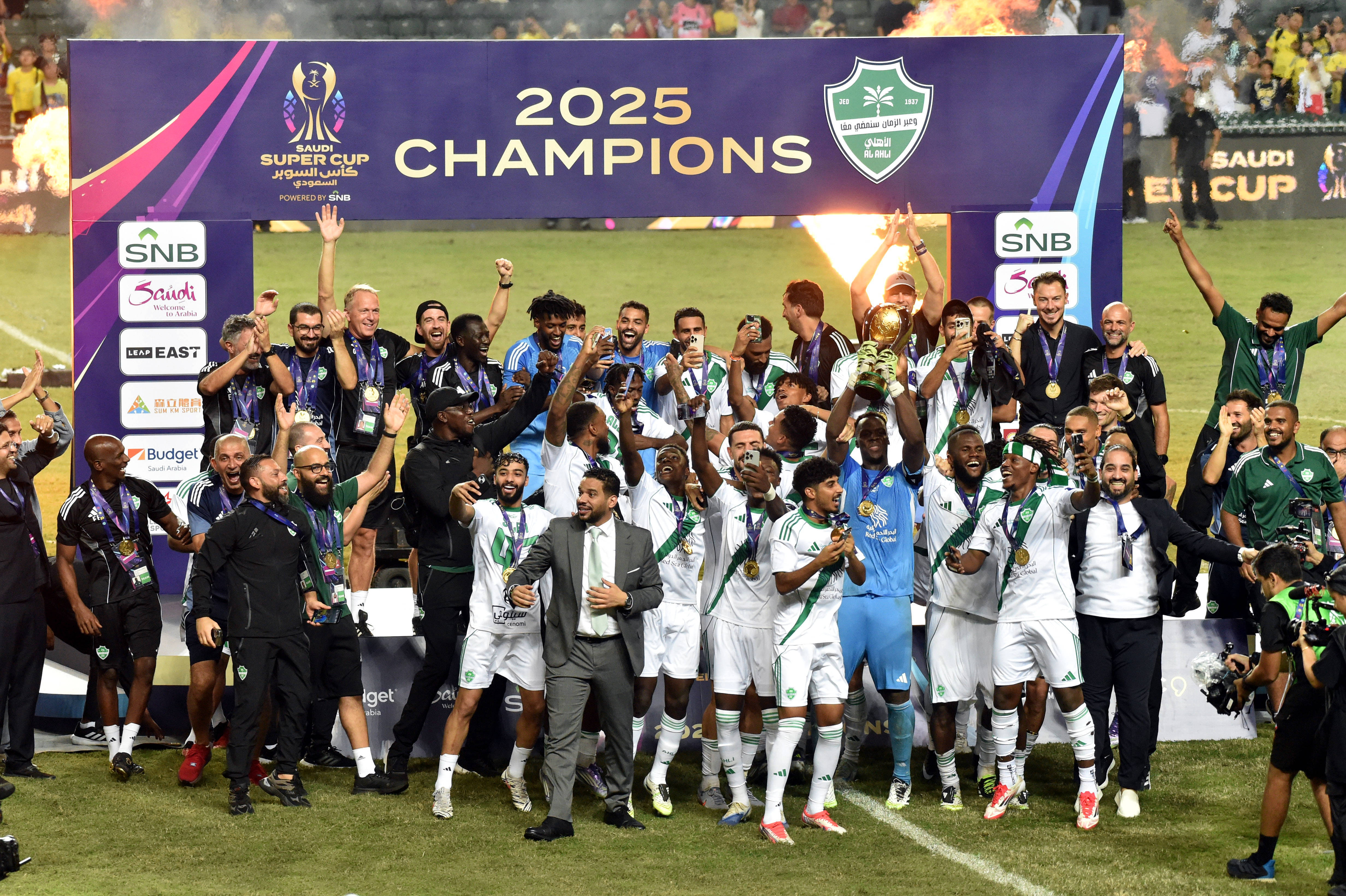 三亿体育体育app下载地址-冠军球队在国际赛事中连胜三场