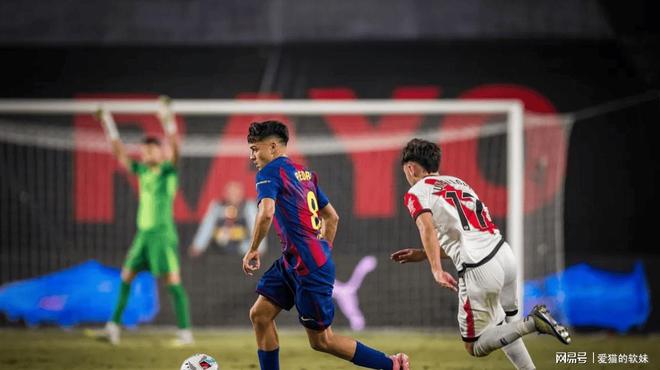 包含巴列卡诺主场逼平阿拉维斯，紧追前四名的词条