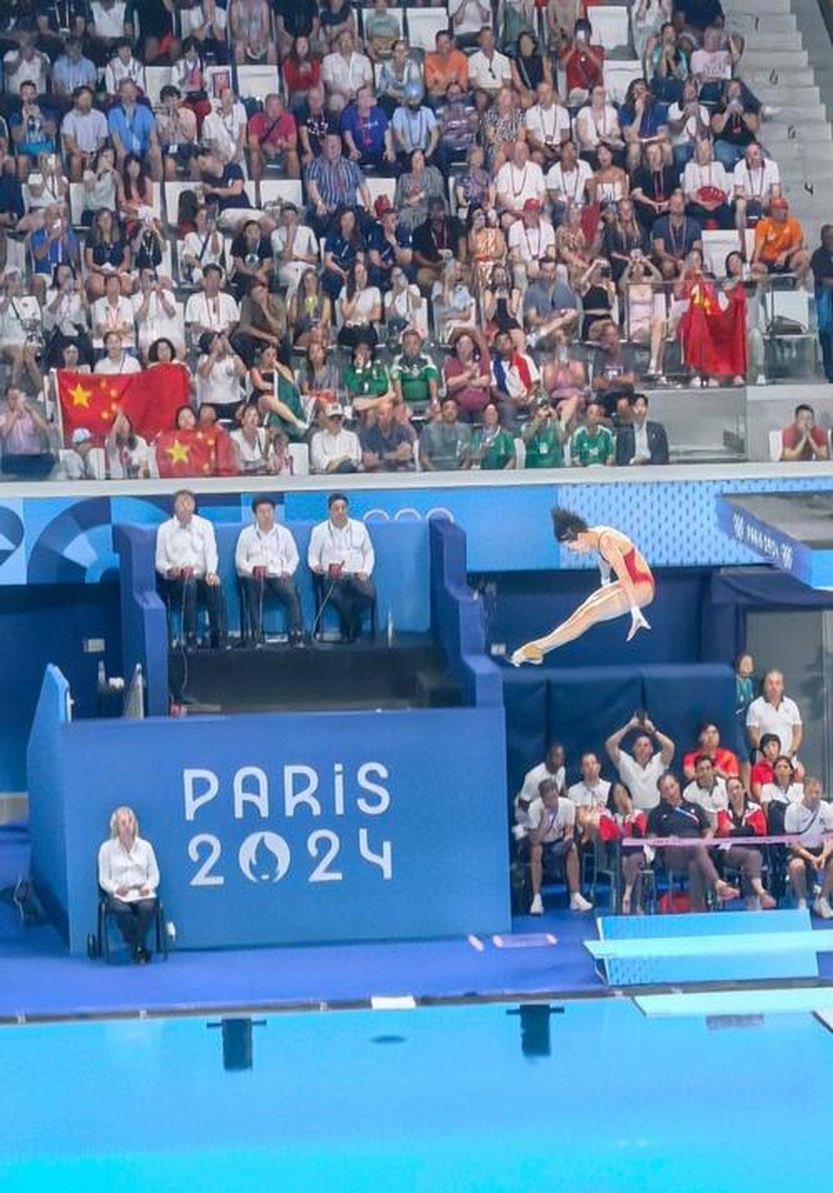 跳水比赛中我国选手优美动作得分高