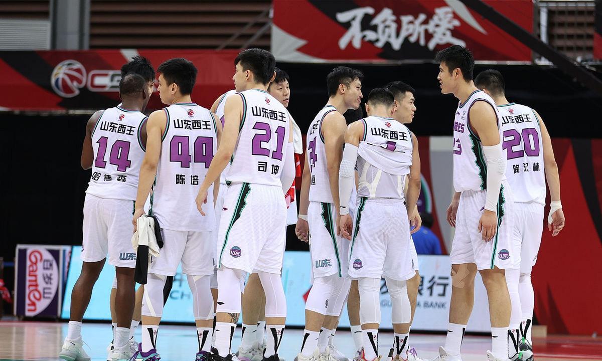 山东高速队齐心协力，夺得重要胜利，稳定CBA排名的简单介绍