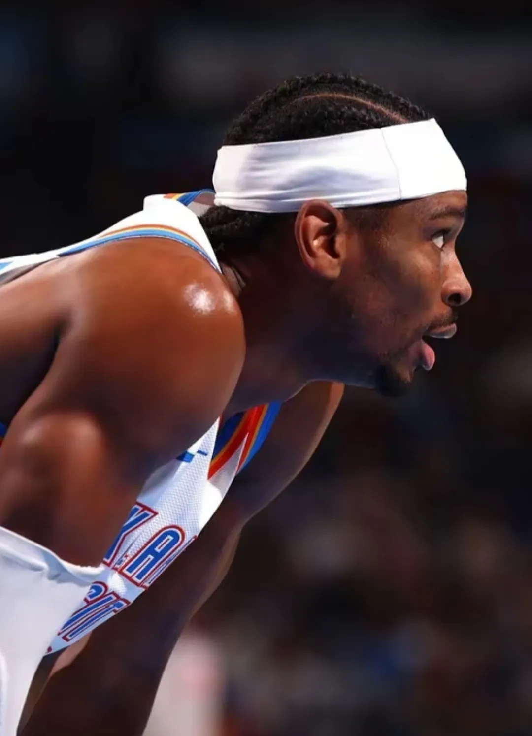 三亿体育体育亚洲官网-雷霆客场大胜马刺，保持不败纪录