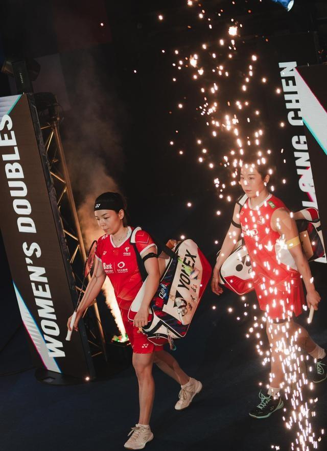 选手们与冠军擦肩而过，刺激对抗